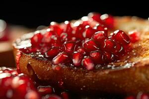 granatäpple rostat bröd, makro skott av en färsk frukost med droppande honung, ai genererad foto
