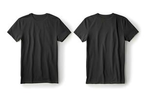 främre och tillbaka enkel svart t-shirt på en vit bakgrund foto