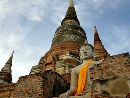 buddist tempel i ayutthaya thailand foto