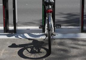 elektrisk cykel att hyra i madrid spanien foto