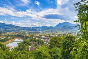 luang prabang stad i Laos landskap panorama med mekong river.
