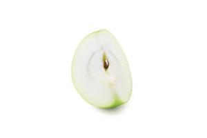 gröna äpplen isolerad på vit bakgrund med urklippsbana foto