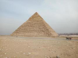 en vy över den stora pyramiden i Giza, Egypten foto