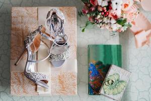 bröllop skor av bruden, vackert mode