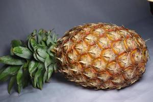 välsmakande och hälsosam ananas närbild foto