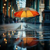 regnig väder, färgrik paraplyer, pölar, reflektioner foto