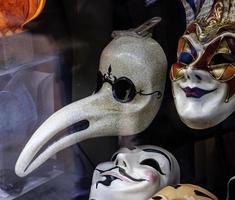 handgjorda venetianska masker foto