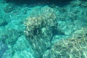 stenar på de botten av de aegean hav marinmålning foto