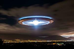 UFO rymdskepp över de stad. neuralt nätverk ai genererad foto