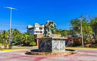 puerto escondido oaxaca mexico 2023 typisk skön färgrik turist gata trottoar stad puerto escondido Mexiko. foto