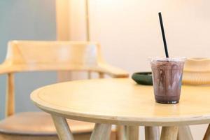 ischokladmilkshake i kafékaféet foto