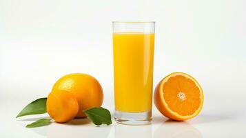 Foto av en orange juice isolerat på platt vit bakgrund. generativ ai