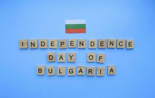 september 22, oberoende dag av bulgarien, flagga av bulgarien, minimalistisk baner med de inskrift i trä- brev foto