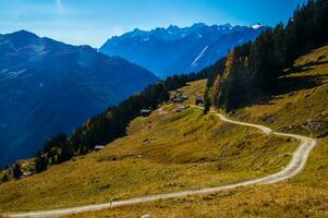 paysage des alpes suisse sv automne foto