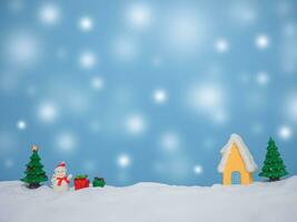 jul träd, miniatyr- hus med skinande ljus för jul och ny år högtider bakgrund, vinter- säsong, faller snö, kopia Plats för jul och ny år högtider hälsning kort. foto