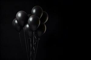 flera svart ballonger på en svart bakgrund kopia Plats, ai generativ foto