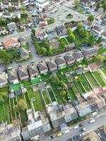 hög vinkel se av gata och bostads- verklig egendom hem på luton stad av England Storbritannien. foto