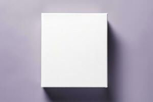 realistisk fyrkant vit gåva låda med öppen keps attrapp foto