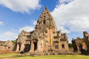 imponerande prasat hin phanom ringde forntida khmer tempel