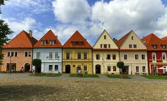 gammal stad hus i bardejov, slovakia foto