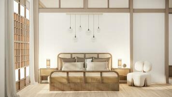 japan stil tömma rum dekorerad med trä- säng, vit vägg och trä- vägg. foto