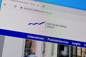 hemsida av tyska-boerse hemsida på de visa av pc, url - deutsche-boerse.com. foto