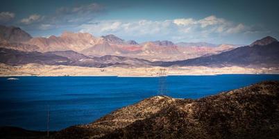 scener vid lake mead, nevada arizona stateline foto