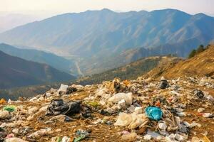 miljö- problem plast sopor eller skräp i de berg från global uppvärmning. förorening begrepp förbi ai genererad foto