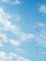 vatten droppar mot sommar himmel, ai genererad foto