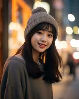 en glad koreanska flicka bär luvtröja och sticka hatt ai generativ foto