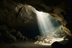 grotta med ljus lysande från utanför. skön grotta med solljus. generativ ai foto
