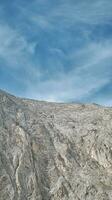 vertikal skott, se av de vihren bergsrygg från kazana skydd, aktiva rekreation och vandring foto
