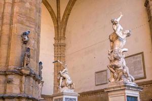 skulptur på piazza della signoria i florens foto