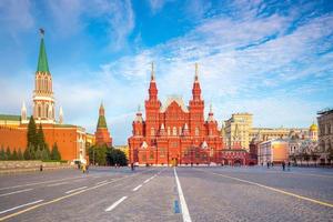 historiska byggnader vid Röda torget i Moskva
