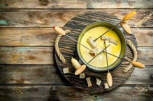 utsökt fondue ost. foto