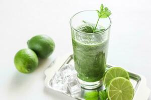 grön smoothie närbild foto