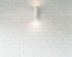 lampa på vit väggbakgrund foto