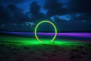 neon ljus cirkel på tropisk strand på natt, sommar fest. generativ ai foto