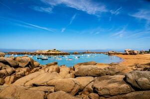 sommar kust skönhet i Bretagne, Frankrike foto