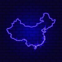 Kina glödande neonskylt på tegelväggsbakgrund foto