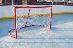 hockeymål på isen foto