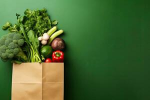 handla väska full av färsk organisk grönsaker på grön bakgrund. friska mat begrepp. generativ ai foto