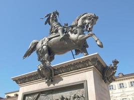 bronshäst på piazza san carlo, turin