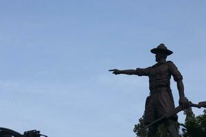 gorontalo, indonesien - september 07, 2022 - nani vårtben monument på taruna remaja fyrkant foto