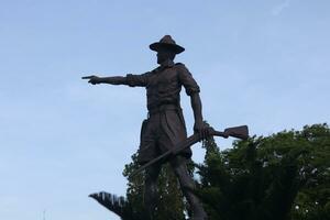 gorontalo, indonesien - september 07, 2022 - nani vårtben monument på taruna remaja fyrkant foto