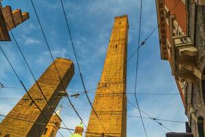 bologna gammal stad stad horisont, stadsbild av Italien foto