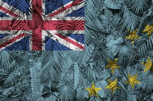 tuvalu flagga avbildad på många leafs av monstera handflatan träd. trendig modern bakgrund foto