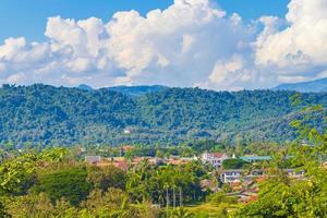 luang prabang stad i Laos landskap panorama med bergskedja.