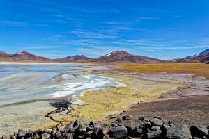 salar de aguor calientes synpunkt - atacama öken- - san pedro de atacama. foto