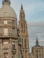 staden Antwerpen i Belgien foto